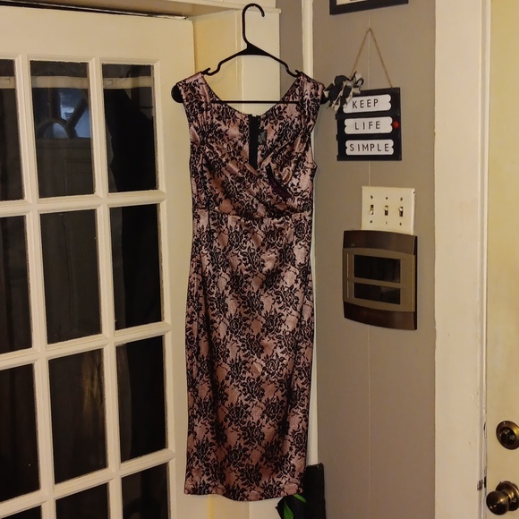 New Excellent Condition Rock Steady, M, Pink and Black - Picture 4 of 4